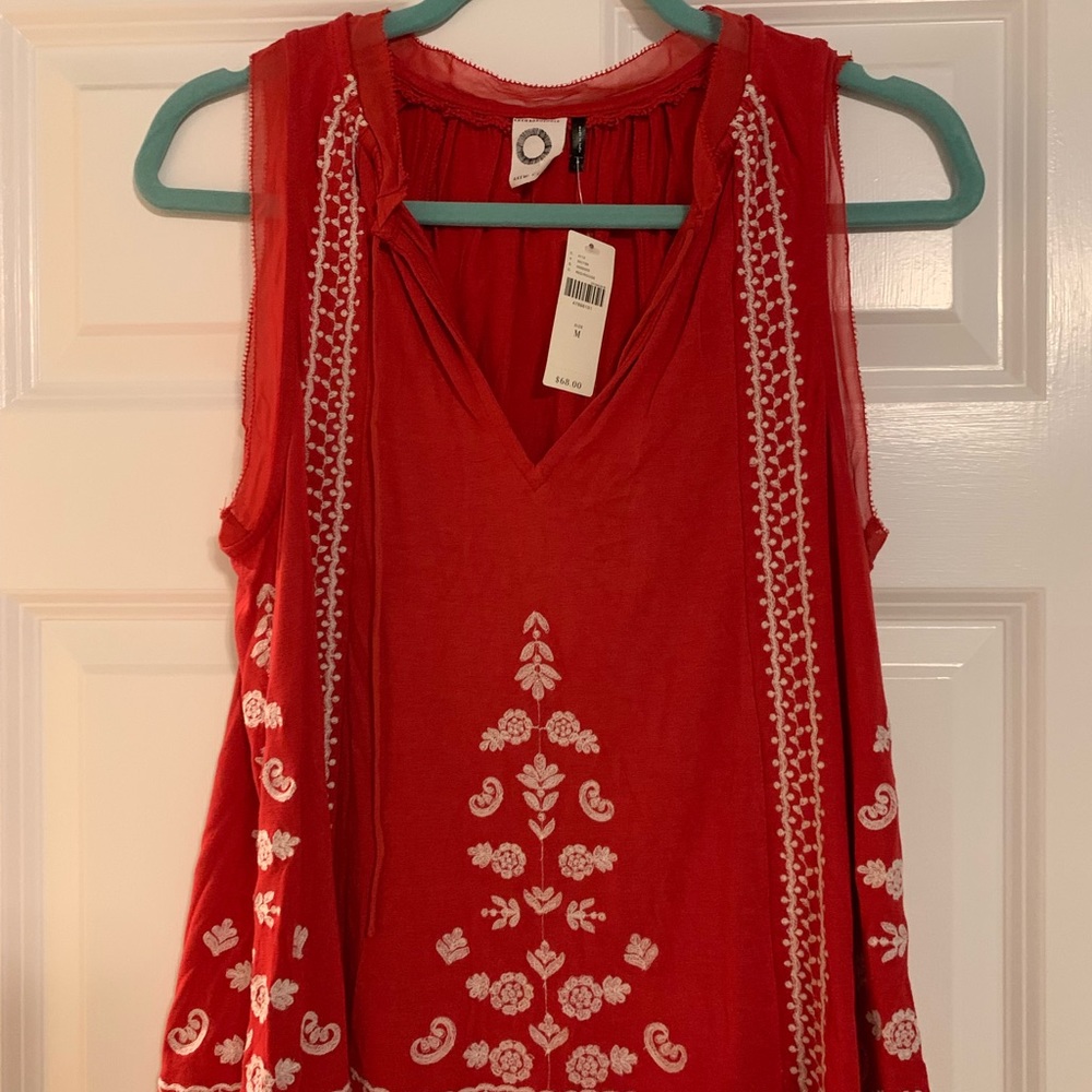 NWT Anthropologie Akemi + kin tunic